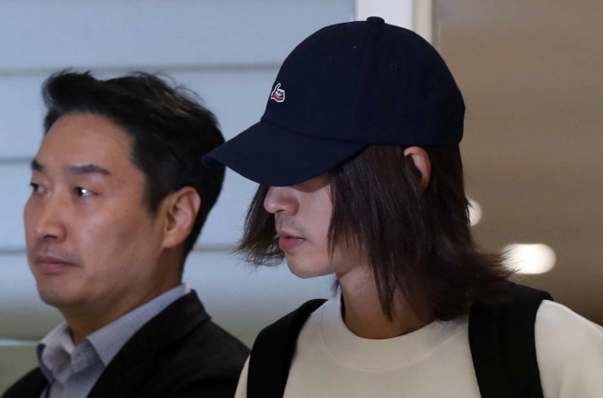 Singer Jung Joon-young Admits to Sex Video Charges