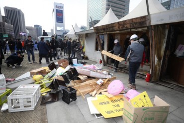 Altar for Ferry Victims Removed from Gwanghwamun After 5 Years