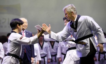 Belgian King Receives Honorary Taekwondo Certificate