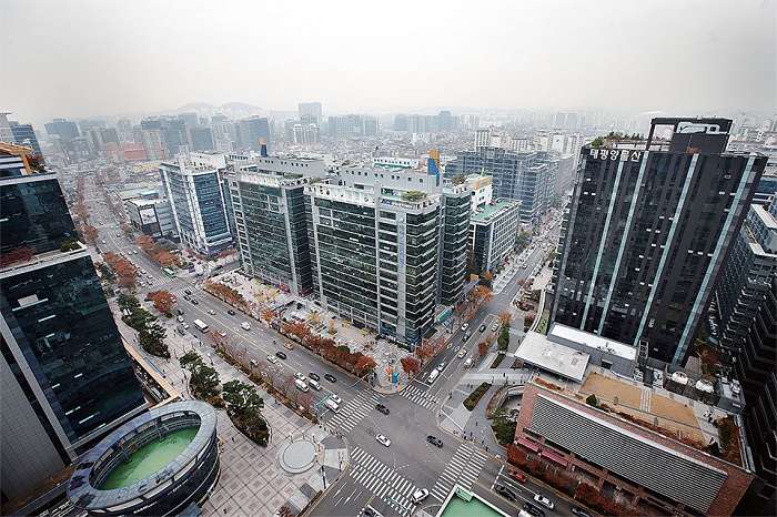 S. Korea to Create ‘Negative Zones’ to Allow Service Sector Businesses in Industrial Complexes