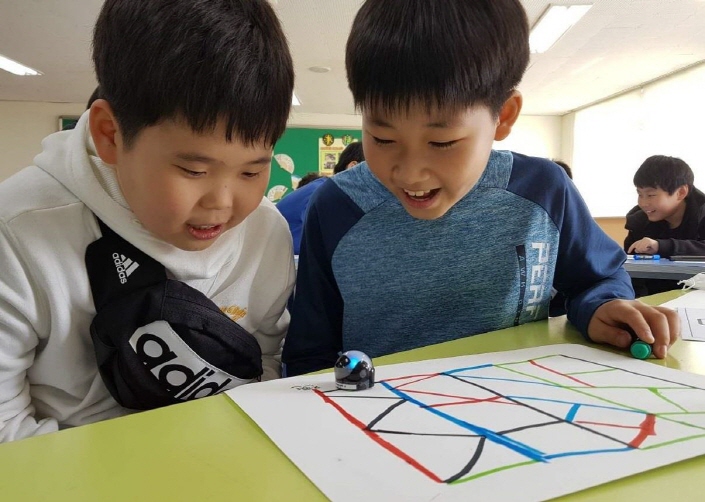 Ozobot Coming to Schools in Daejeon