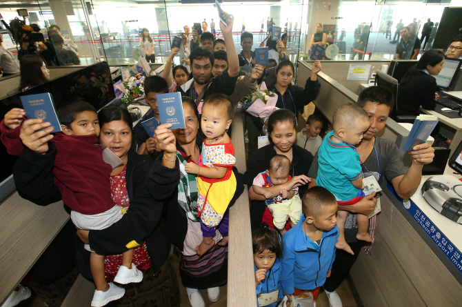 Myanmar Refugees All Resettled Successfully in Bupyeong