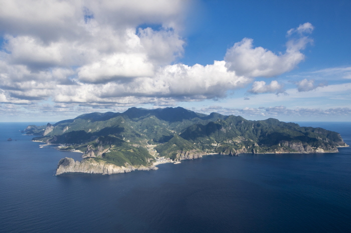 This photo, provided by the North Gyeongsang provincial government on April 4, 2019, shows the country's eastern Ulleung Island.