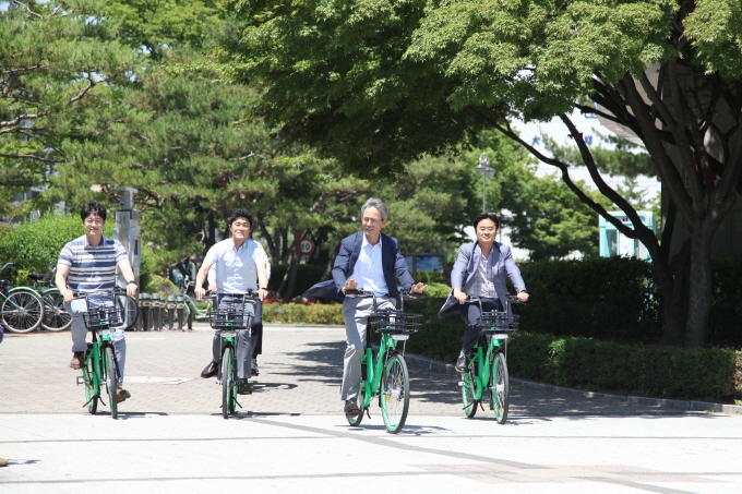 Currently, about 50 employees are participating in the bike-to-work allowance system. (image: Ansan Urban Corporation)