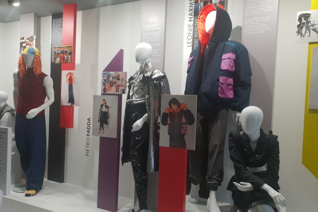 Many in the South Korean textile industry expect that the long-term relationship with the fashion institute will help promote quality textiles and fabric produced from the country. (Yonhap)