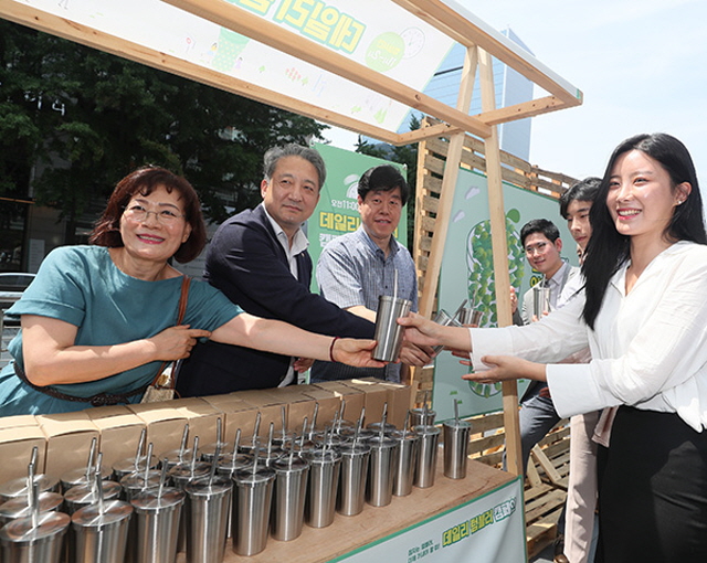 Ministry Holds Special Campaign to Reduce Use of Disposable Cups