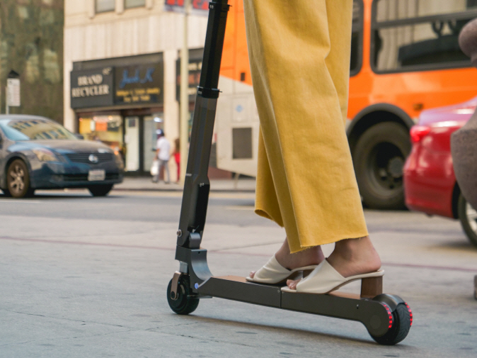 Hyundai, Kia Demo Cars with Built-in Electric Scooters