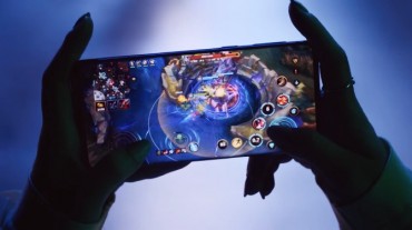 ‘League of Legends’ to be Available on Mobile Devices