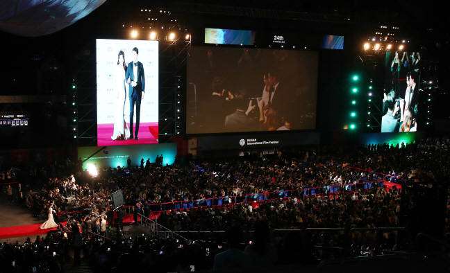The opening ceremony of the 24th Busan International Film Festival takes place at the Busan Cinema Center in Busan on Oct. 3, 2019. (Yonhap)