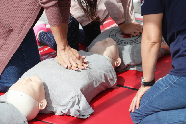 National Fire Agency Issues ‘Heart Saver’ Certificate to Citizens Who Saved Lives Through CPR