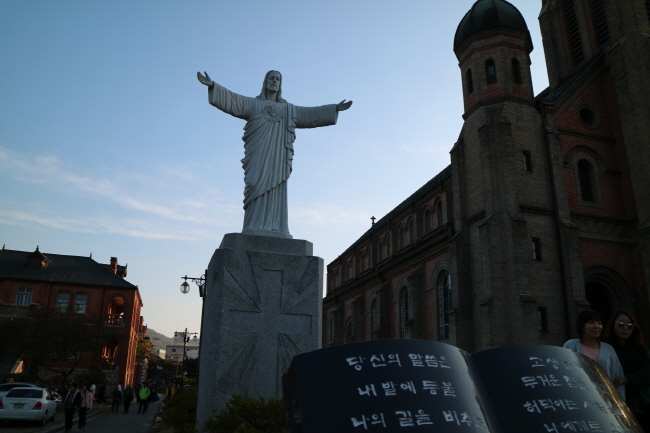 Historic Cathedral in Jeonju to Hold Art Show Marking 130th Anniv.