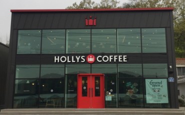 Hollys Coffee Replaces Starbucks as Most Satisfactory Coffee Brand