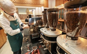 Coffee Shops Lead Growth in Food Service Industry