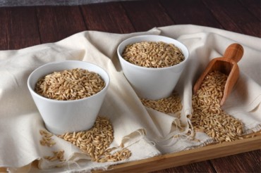 Research Confirms Substance in Oats Fights Dementia
