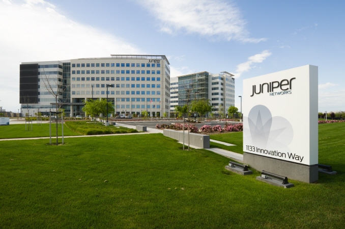 Juniper Networks Helps CERN Peer into the Origins of the Universe, Ready for the Next Wave of Scientific Discovery