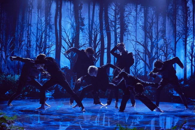 In Black Suits, Barefoot, BTS Premieres New Single ‘Black Swan’ on U.S. TV Show