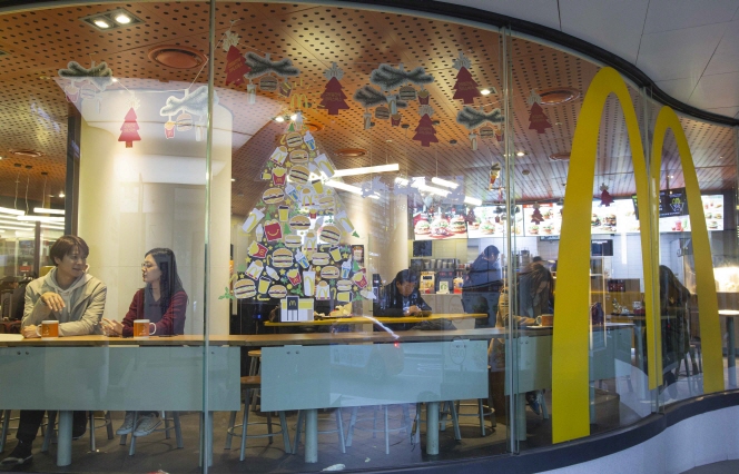 McDonald’s Joins Rivals for Price Hike in S. Korea
