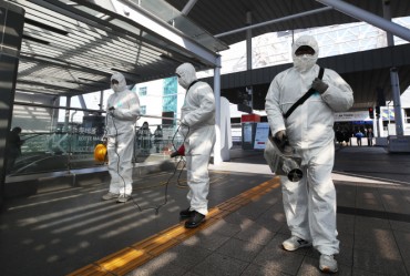 Coronavirus Prompts S. Koreans to Stay at Home