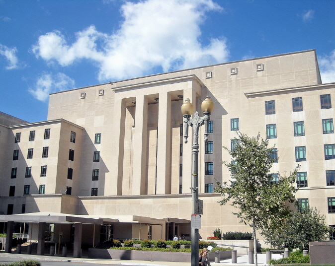 The United States Department of State headquarters in Washington, D.C. (image: Public Domain)
