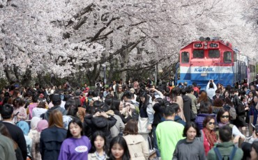 Public Servants Express Frustration over Deployment to Cherry Blossom Festival