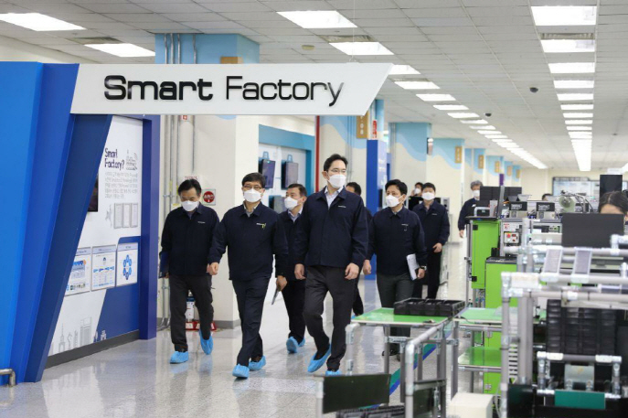 Samsung Temporarily Moves Smartphone Production to Vietnam over Virus Case