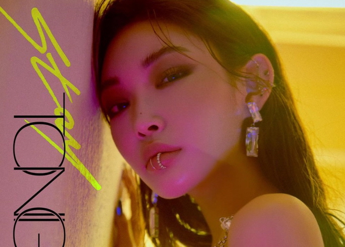 An image of Chungha's new single," Stay Tonight," provided by MNH Entertainment