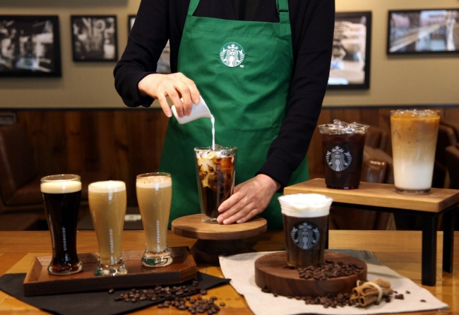 Starbucks Korea Launches Educational Program for Middle-aged Small Business Owners