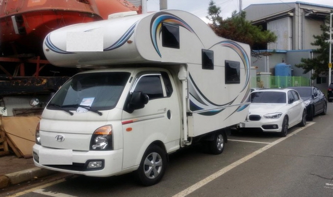 More South Koreans Tuning Cars for Camping Purposes