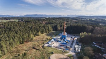 Groundbreaking Ceremony for the Drilling Site of the Eavor-Loop™ Project in Geretsried