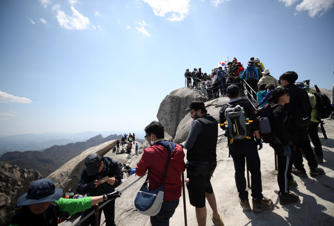 Visitors to National Parks Down 23 pct in April Due to Coronavirus Outbreak