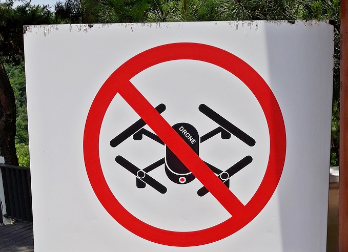 New Legislation Obliges Drone Companies to Inform Customers About Flight Restrictions