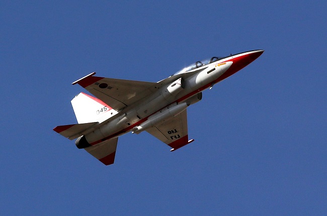 This file photo taken Dec. 6, 2020, shows a T-50 advanced trainer jet flying in the sky during the Soaring Eagle air combat training held in Gwangju, 330 kilometers south of Seoul. (Yonhap)