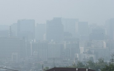 Polled Citizens, Experts Prioritize Fine Dust in Environmental Policies
