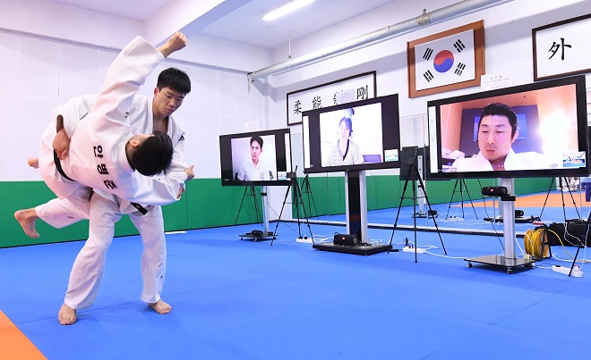 Judo Belt Examinations Held Online to Prevent Coronavirus Spread