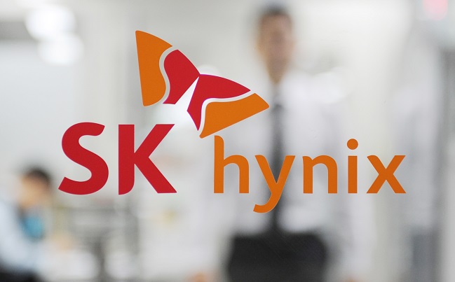 This undated image shows the corporate logo of South Korean chipmaker SK hynix Inc. (Yonhap)
