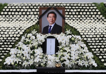 Political Controversy Erupts over Mourning Seoul Mayor’s Passing