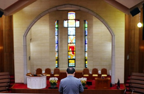 S. Korean Christians Express Discontent with Online Worship During COVID-19 Era
