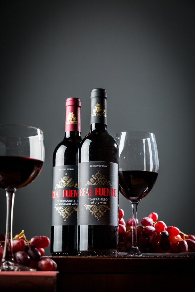 Competition is being heated up as South Korea's wine market shows a steady growth. Lotte Mart, a major retailer, has recently introduced "inexpensive but delicious wine" from Spain -- with the price tag of 3000KRW. (Image courtesy of Lotte Mart) 