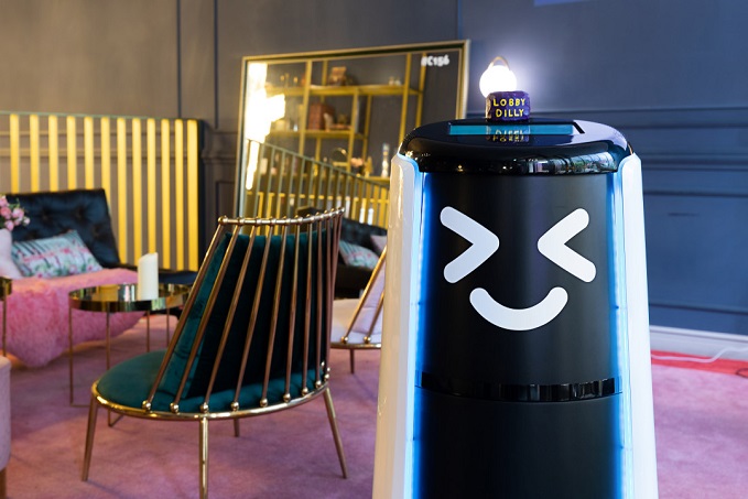 Delivery Robot to Offer Room Service at Hotels