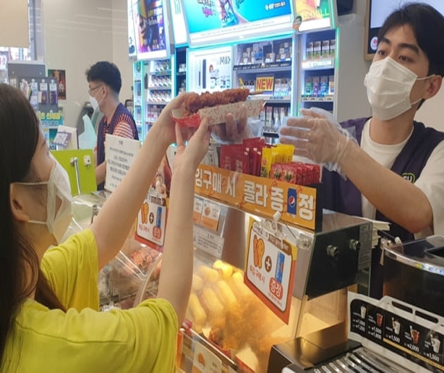 Sales of Ready-to-Eat Meal Increase Amidst Tighter Quarantine Measures