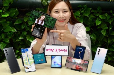LG Unveils Price of New Rotating-screen Smartphone