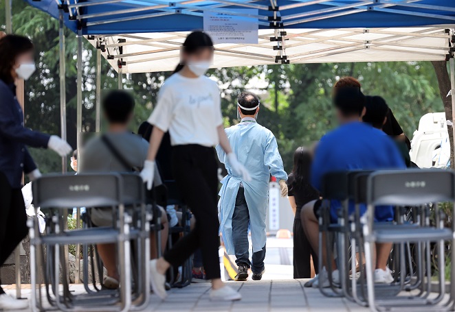 Four in 10 Coronavirus Patients in S. Korea Symptomless, Lawmaker Says