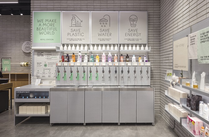 AmorePacific Opens Industry’s First ‘Refill Station’