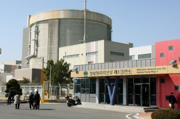 Civic Groups Against Nuclear Phase-out Policy Sue Former President Moon Jae-in