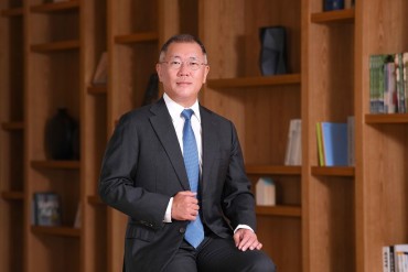 Heir Chung Euisun Officially Takes Helm at Hyundai Motor Group