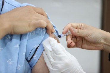 Less than Half of S. Koreans Willing to Receive COVID-19 Vaccine Shots Immediately
