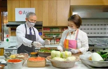 U.S. Amb. Harris Says, ‘There’s Nothing More Korean than Kimchi’