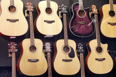 South Koreans Pick Up Musical Instruments to Overcome COVID-19