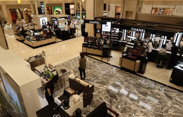 Department Stores See Jump in Perfume Sales Despite Shrinking Cosmetics Market
