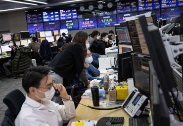 S. Korean Seniors Ramp Up Investment in Foreign Stocks